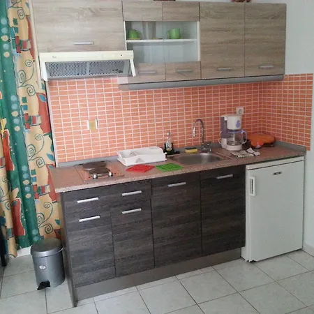 Mimoza Apart Otel 3*